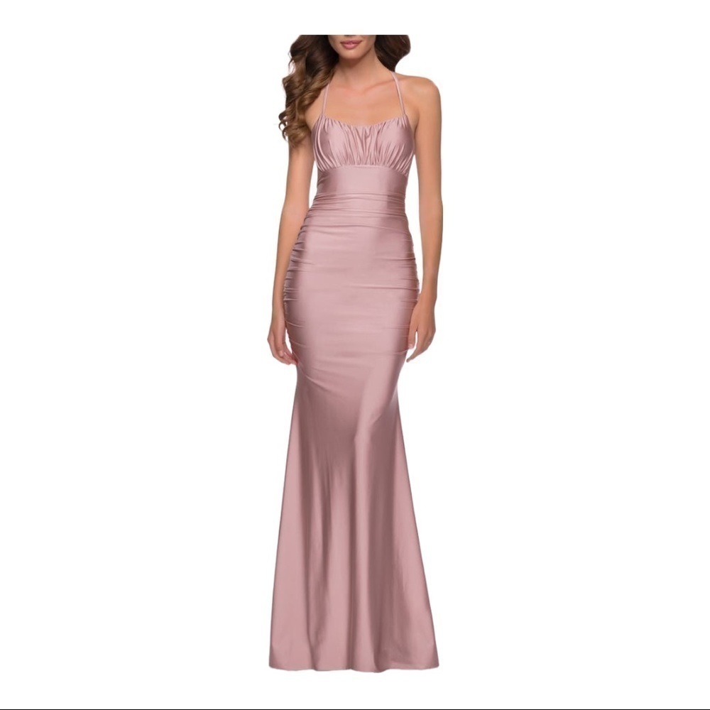𝅺la Femme Shiny Jersey Trumpet Gown- mauve